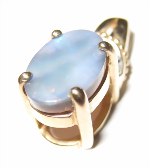 Schwarzer Lightning Ridge Opal-Goldanhänger